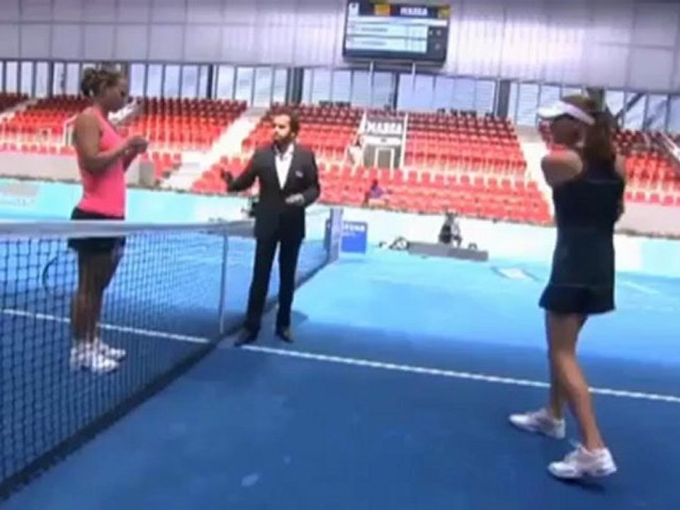 Madrid: Radwanska trifft auf Azarenka