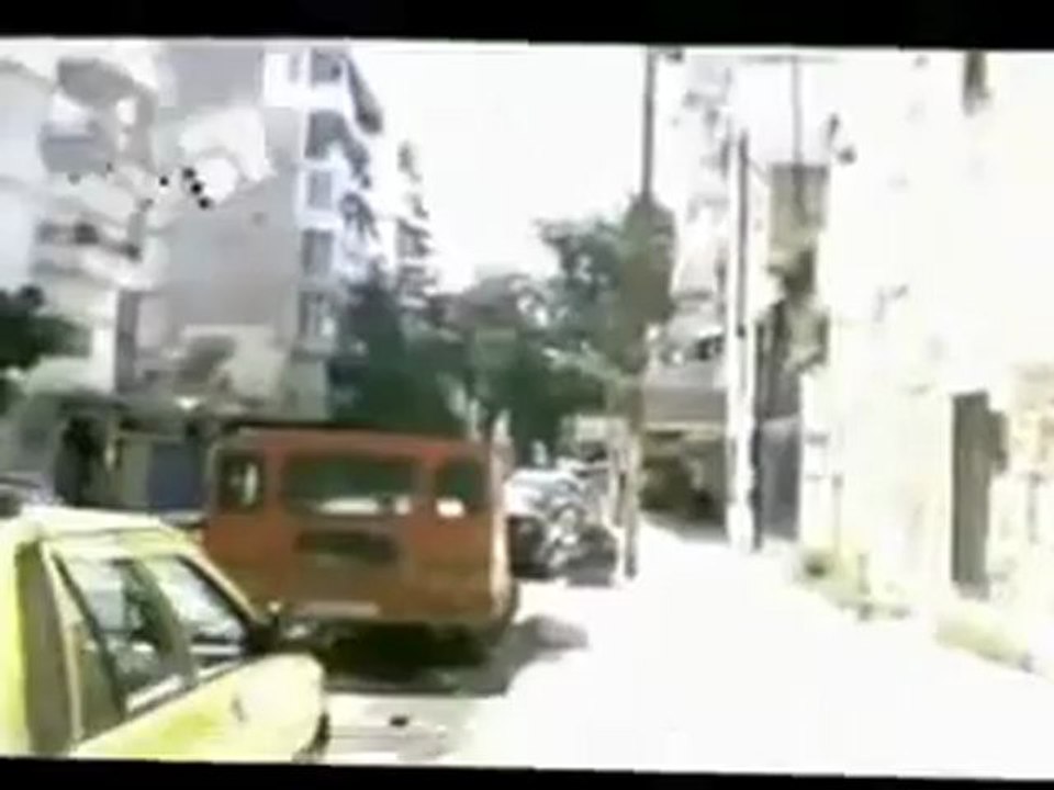 فري برس اللاذقية  الصليبة قدوم عناصر الشرطة العسكرية لمساعدة الشبيحة في اقتحام المنطقة  11 5 2012 Latakia