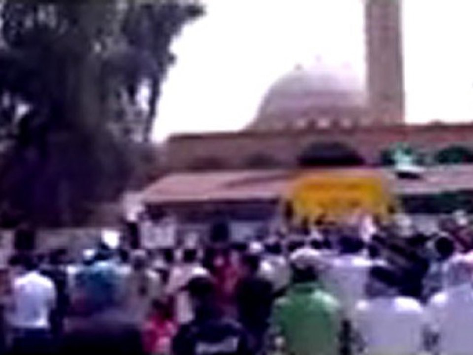 فري برس الحسكة حي غويران الثائر المطالبة باأسقاط النظام  11 5 2012 ج5 ALhasaka