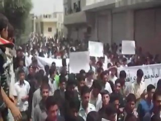 Descargar video: فري برس ادلب معرة حرمة جمعة نصر من الله وفتح قريب11 5 2012 Idlib