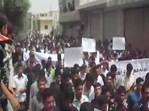 فري برس ادلب معرة حرمة جمعة نصر من الله وفتح قريب11 5 2012 Idlib