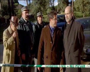 'Ni pies ni cabeza' - Tráiler