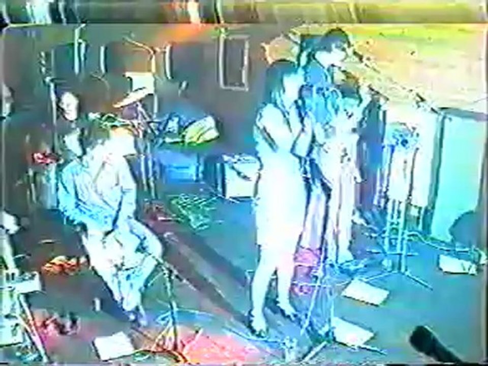 STAND IN THE WAY   ( Acid china x )  la Légia  2004