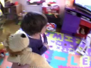 LE BONHEUR - Hugo tout seul