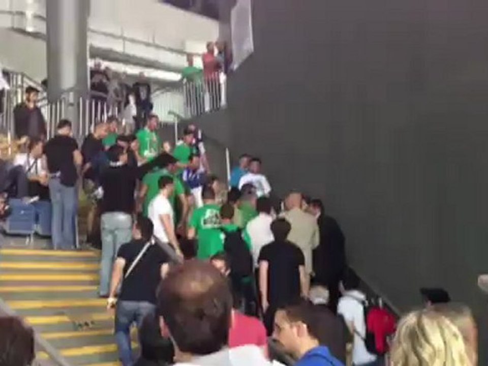 Αποθέωση Γιαννακόπουλου από οπαδούς του ΠΑΟ