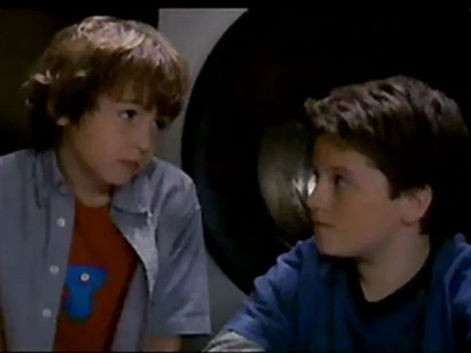 Zathura - A Space Adventure - Clip - A good plan