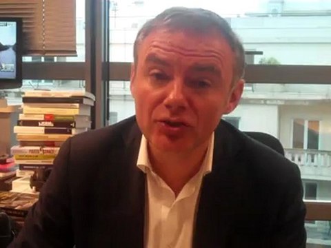 Selon Eric Brunet, François Hollande devrait habiter à l'Elysée.