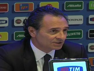 Prandelli: "Punto sul centrocampo"