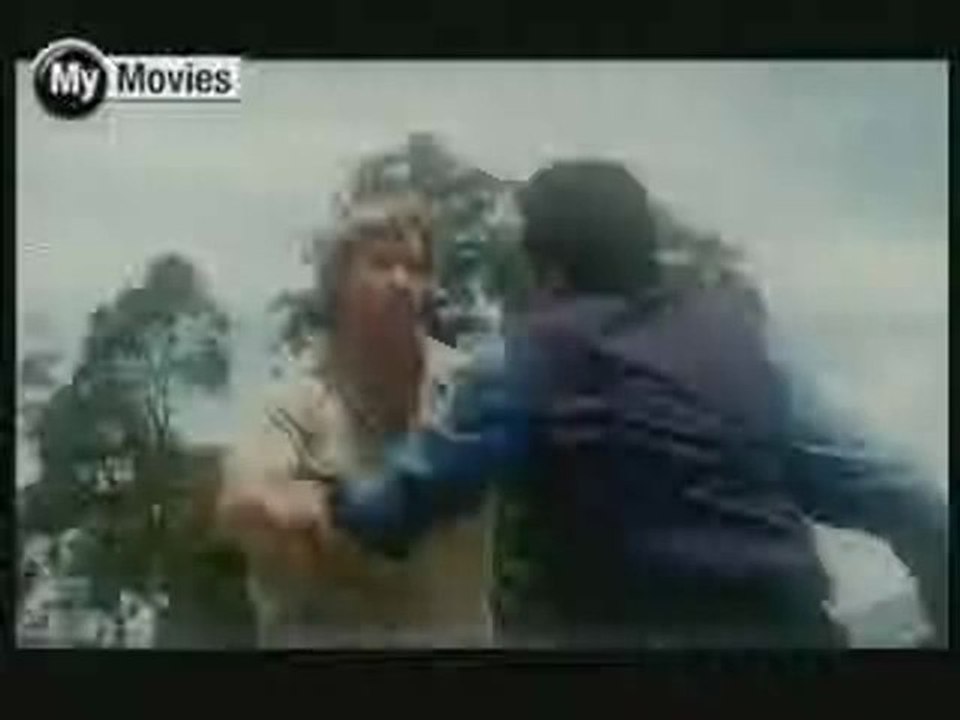 Crocodile Hunter: Collision Course - clip 1