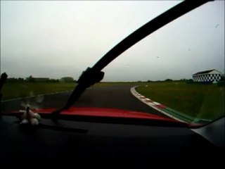 mazda 3 mps sur circuit club de Magny-cours