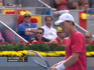 Roger Federer y Tomas Berdych lucharán por el título en Madrid