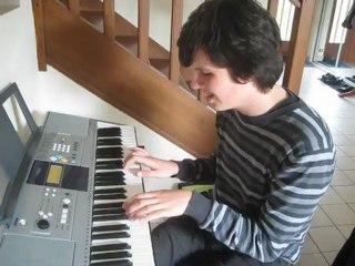 Avril 2012 : Robin au piano