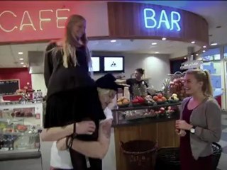 Andreas Bo Indenrigs, Juice baren