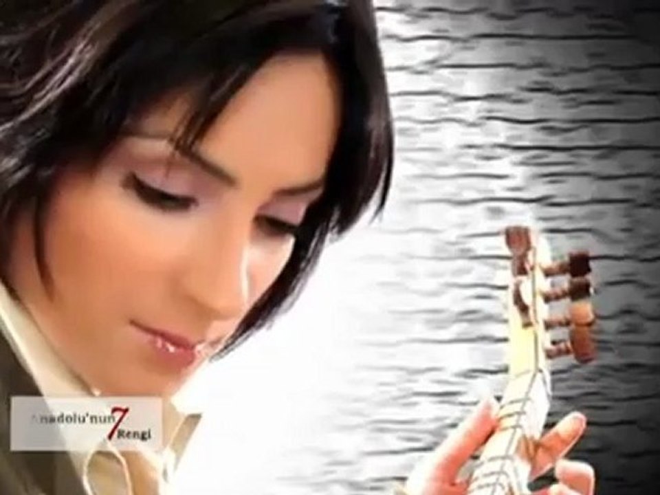 Özlem  ÖZDİL  "GÖNÜL  KALK GİDELİM  SILAYA  DOĞRU "