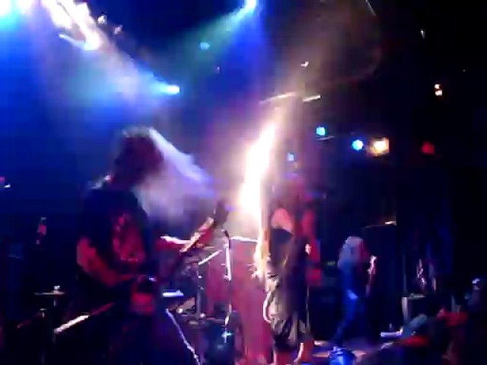 Decapitated live hollywood 05/05/2012 Pest