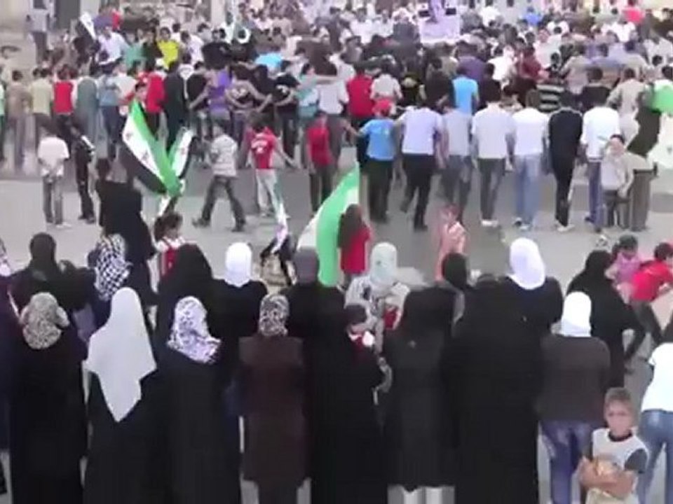 Syria فري برس درعا البلد مظاهرة نصرة للمدن المنكوبة  12 5 2012 Daraa