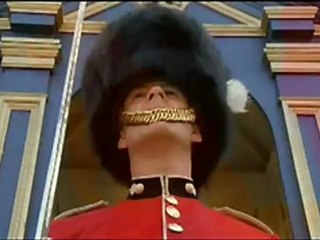 Garfield 2 - Clip - The British are coming