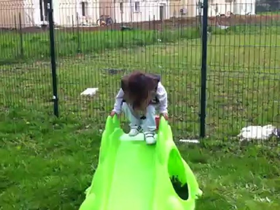 rose toboggan