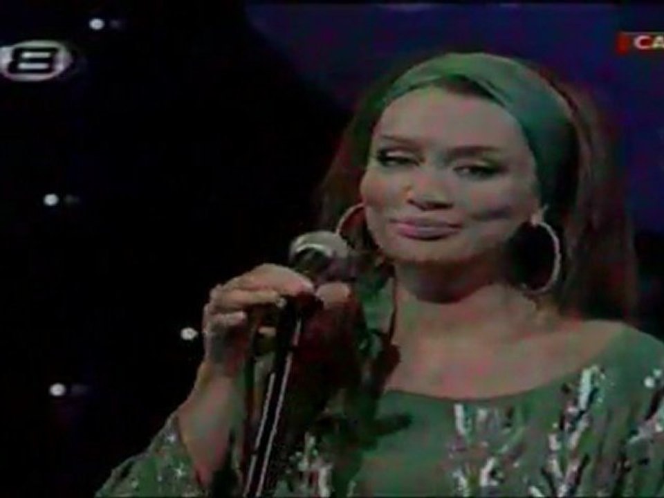 Umut Akyürek £££ BİR KENDİ GİBİ ZALİMİ SEVMİŞ YANIYORMUŞ