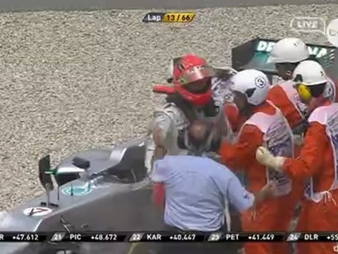 F1 2012 Espagne / Course : Schumacher Crashes Into Senna