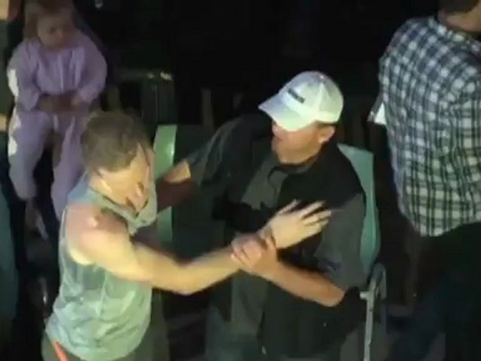 Stabhoch: Hooker fliegt über 5,72 Meter