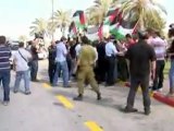 Abbas presses Israel over hunger strike prisoners