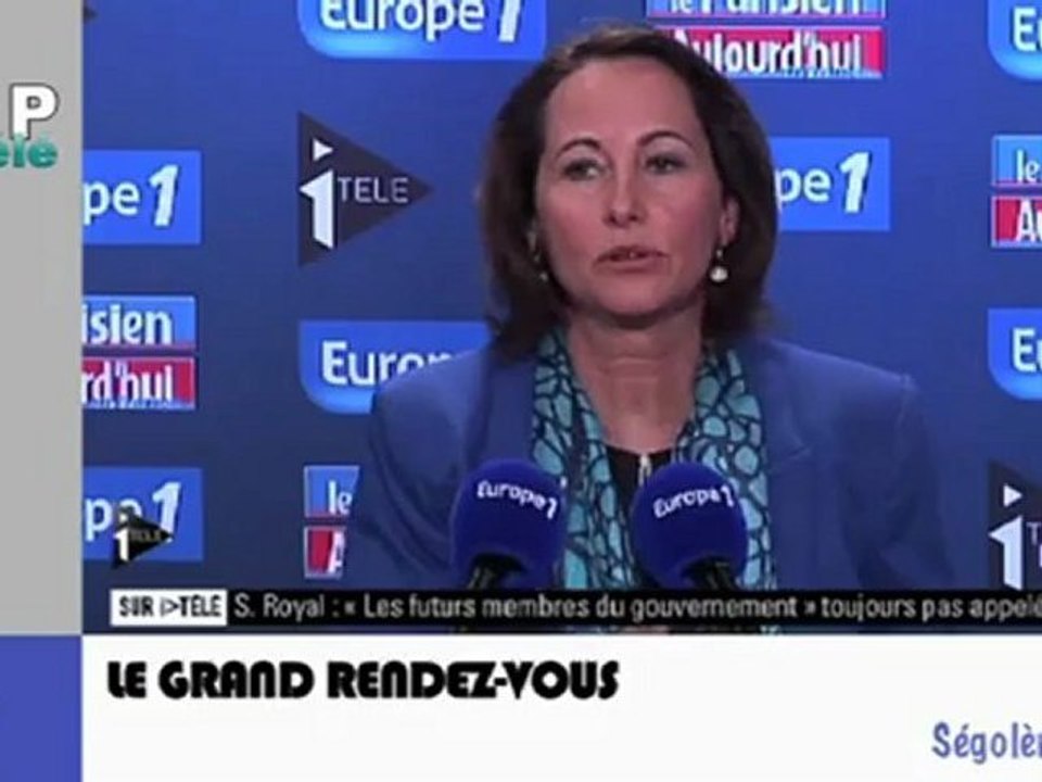 Zapping Actu du 14 Mai 2012 - Duel Le Pen Mélenchon, un élan dans le métro d'Oslo