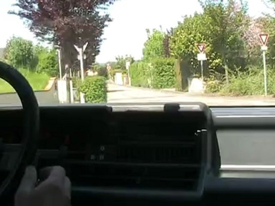 Essai R21 TXE boite auto