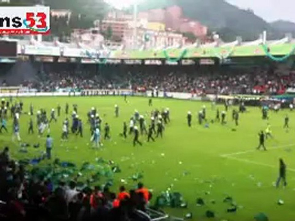 Taraftarın İsyanı