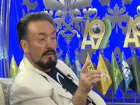 Şeyh Nazım Kıbrısi Hazretleri'nin manevi oğlum olarak hitap ettiği Sayın Adnan Oktar'a gönderdiği mübarek hediyeler