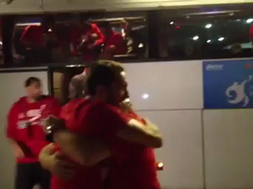 Η άφιξη της αποστολής του Ολυμπιακού