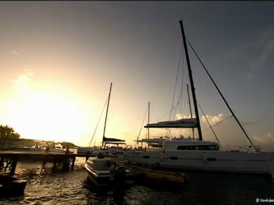 Levé de Soleil du 1er Mai, Union, Grenadines