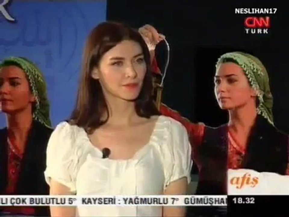 Tuba Büyüküstün Yüreğine Sor - Afiş programı