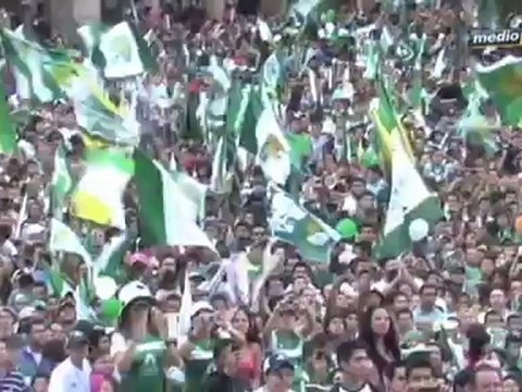 MT - Color Festejo en León, 13 de mayo 2012