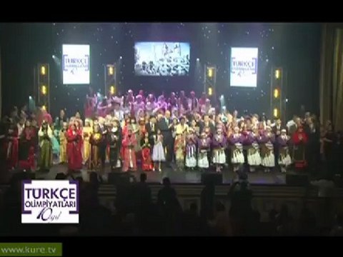 8 İnsanlık el ele bayram ABD 10.Türkçe Olimpiyatı