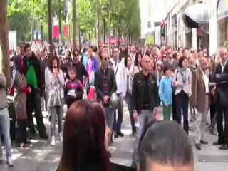 BDS et les prisonniers palestiniens sur les Champs Elysées