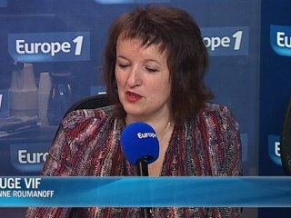 Le chien enragé contre la louve féroce