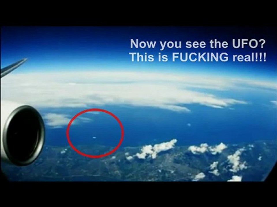UFO .(avion de ligne). Tokyo.13.05. 2012