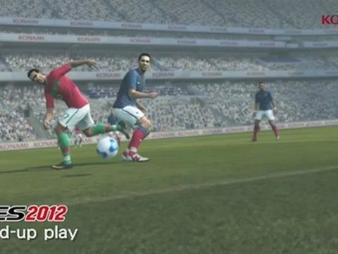 PES 2012 - Holding Up Play