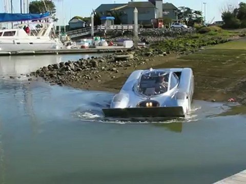 Sea Lion : Voiture de sport amphibie
