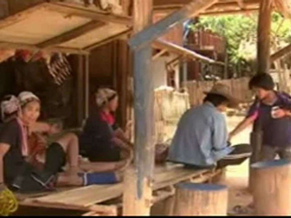 Missionaries challenge Thai hill tribe culture - 08 Jun 09