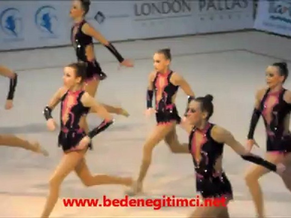 cimnastik gösterisi 2