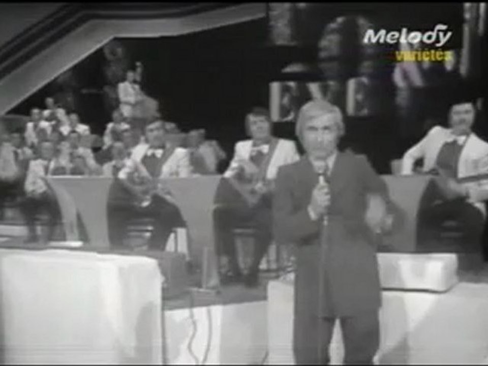 --Marcel Amont (1973-n&b)- ""Dans La Vie Faut Pas S'en Faire"" hommage à Maurice Chevalier""