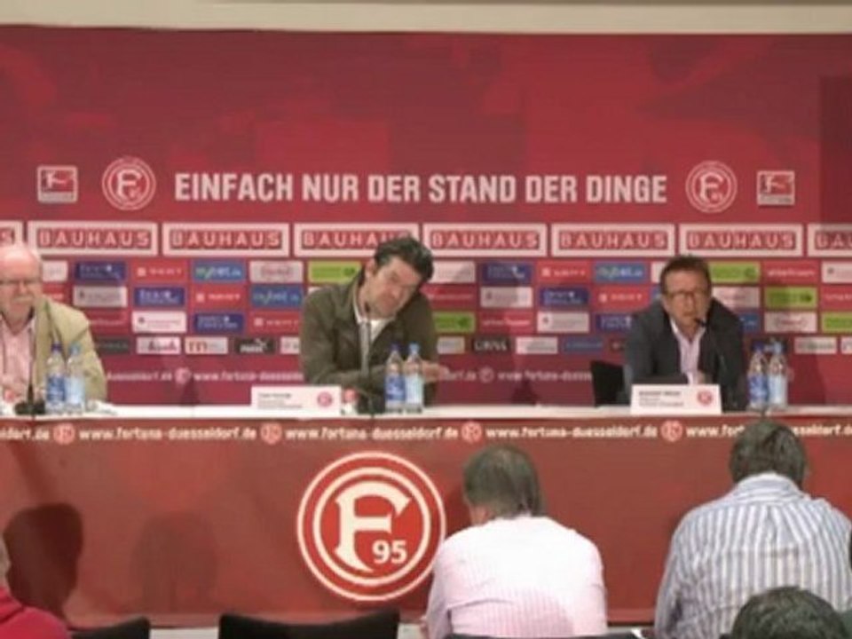 Düsseldorf - Mit Gute-Nacht-Lied in Liga Eins