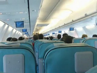 Κοπή τούρτας στην πτήση επιστροφής για την κατάκτηση της Euroleague (1)