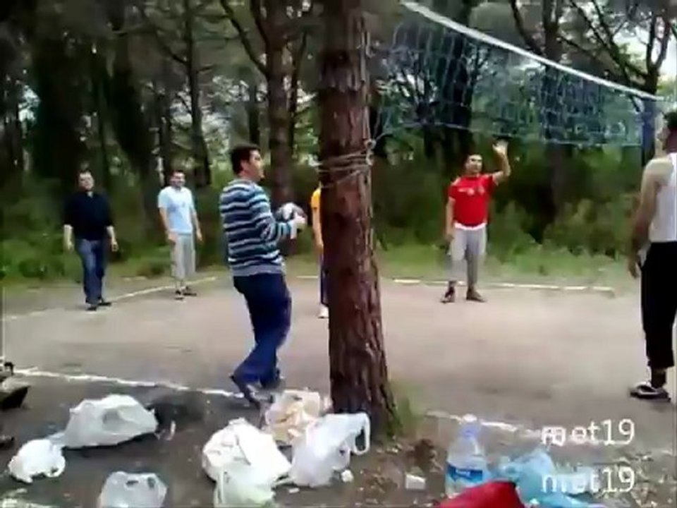 mızıkçı voleybolcular