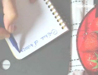 Crème d'avocat aux fraises