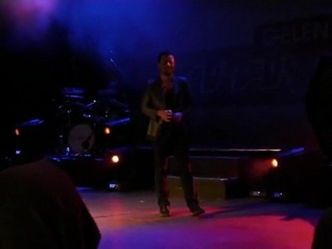 13 Mayıs 2012 - Emre Aydın Bostancı Gösteri Merkezi Konseri / Bu Yağmurlar