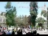 Syria فري برس ريف دمشق عقربا  رفع علم الإستقلال في ساحة عقربا 14 5 2012 Damascus