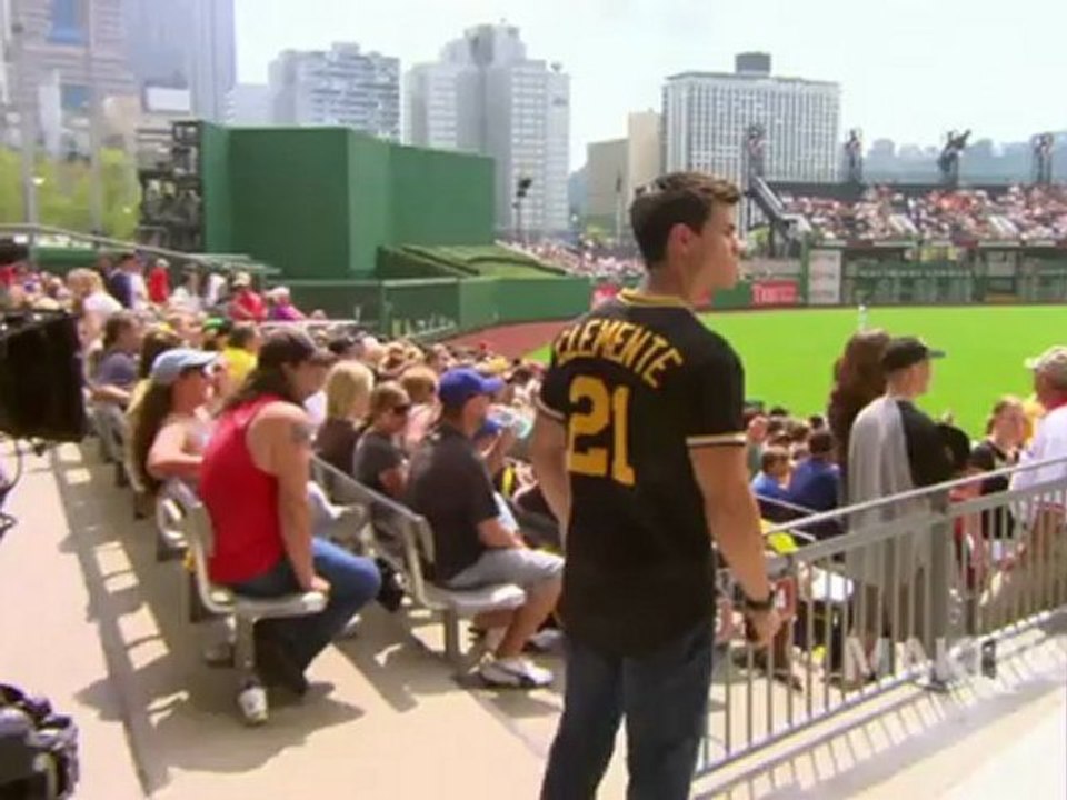 MakingOf 'Abduction' Featurette